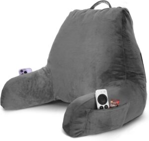 Dorm Bed Essentials: 11 Must-Haves for a Cozy College Room dorm bedroom essentials 5